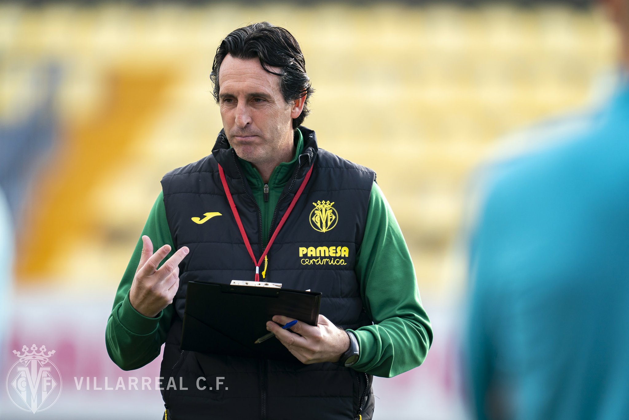 赛地聚焦——国王杯窗口期热度飙升，亚特兰大战术微调，压力陡增，资深球员宣示担当的简单介绍