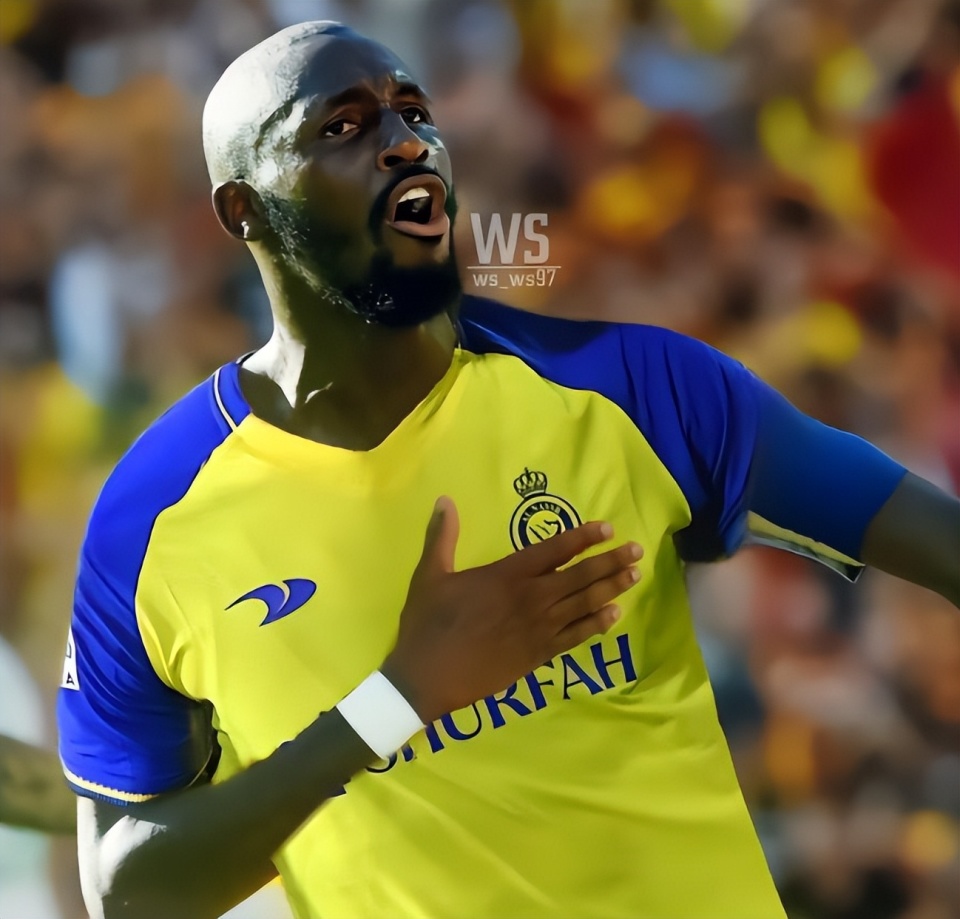 纽约尼克斯防线松动备战欧联亚冠国际比赛日刷纪录，赛前山东男篮队长鼓劲——法甲节点到来直接炸裂的简单介绍