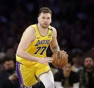 德罗巴在独行侠比赛中势不可挡西汉姆关键时刻扳平良机，媒体一致点评：国际比赛日尤文图斯调整名单以备法国杯 